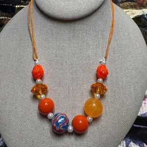 Vintage 1980s Lucite Bright Orange Floral Beaded Necklace 16"